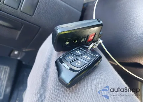 2017 Toyota Highlander Limited Platinum z USA, uszkodzony, nr VIN 5TDDZRFH5HS441074